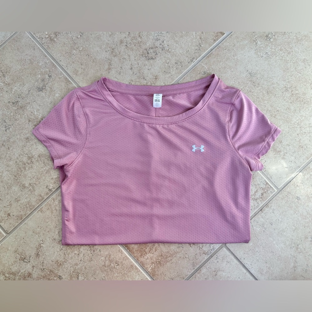 Under armour short sleeve